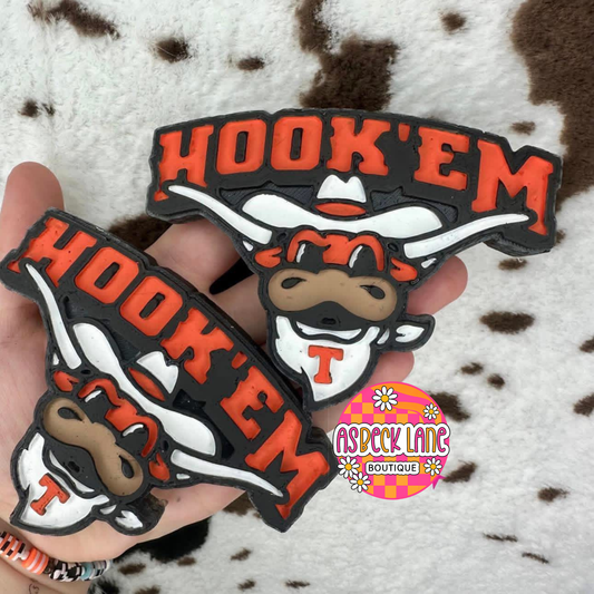 Hook’em